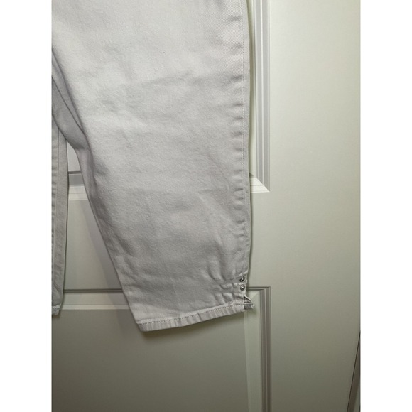 Gloria Vanderbilt Capri Pants Silver Button Accent Cropped Jeans Size 12 - Picture 7 of 10
